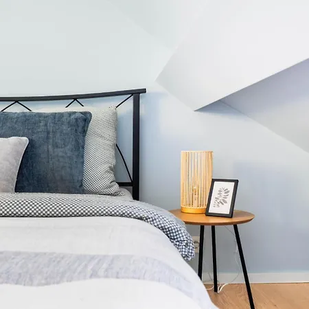 Charming Ostend Home: Near Beach City Center Διαμέρισμα