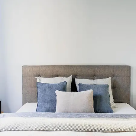 Charming Near And Center Appartement *